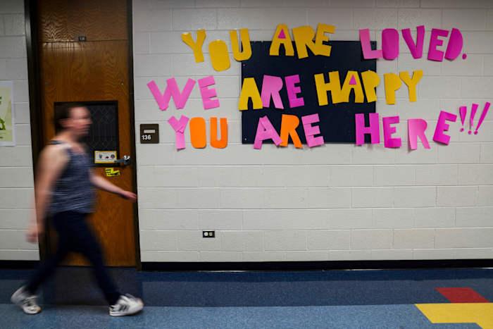 Come to the United States? In 2025 the United States does not look like a dream ...