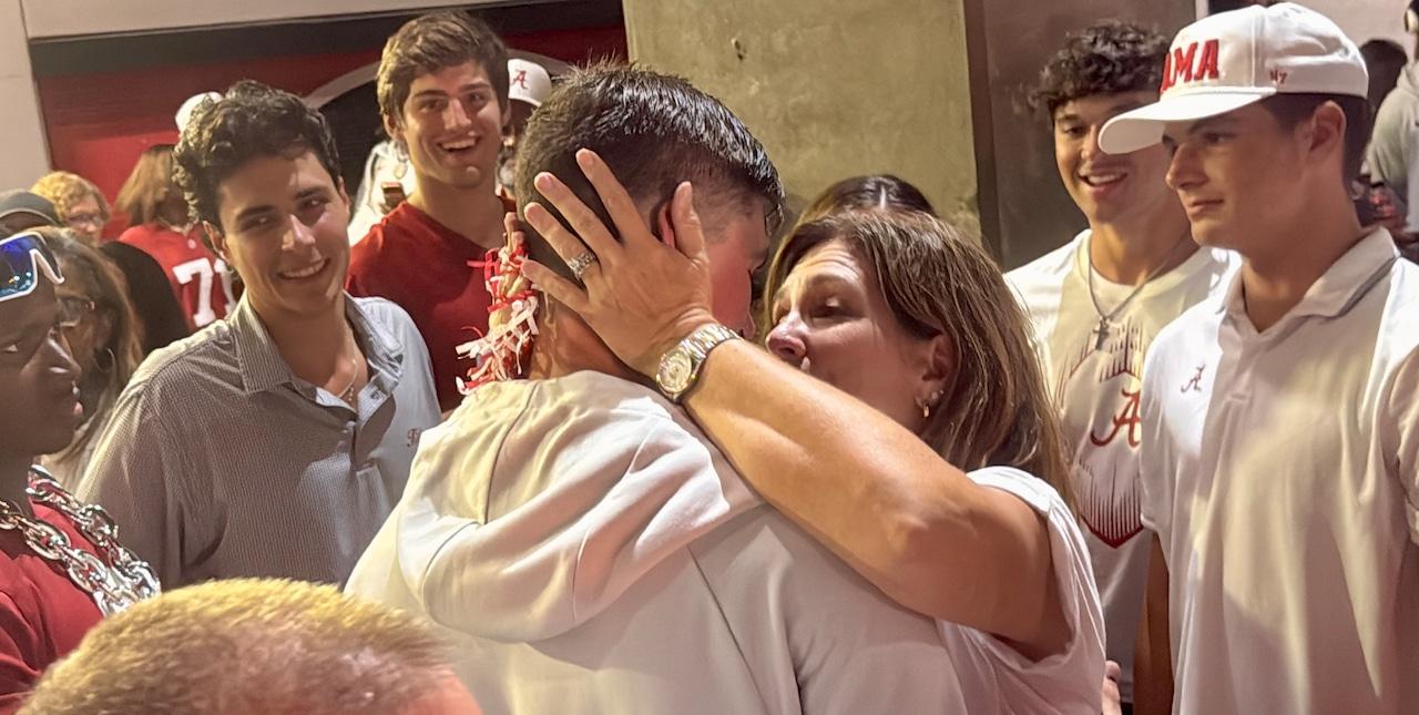 Mother tears, her son's son.