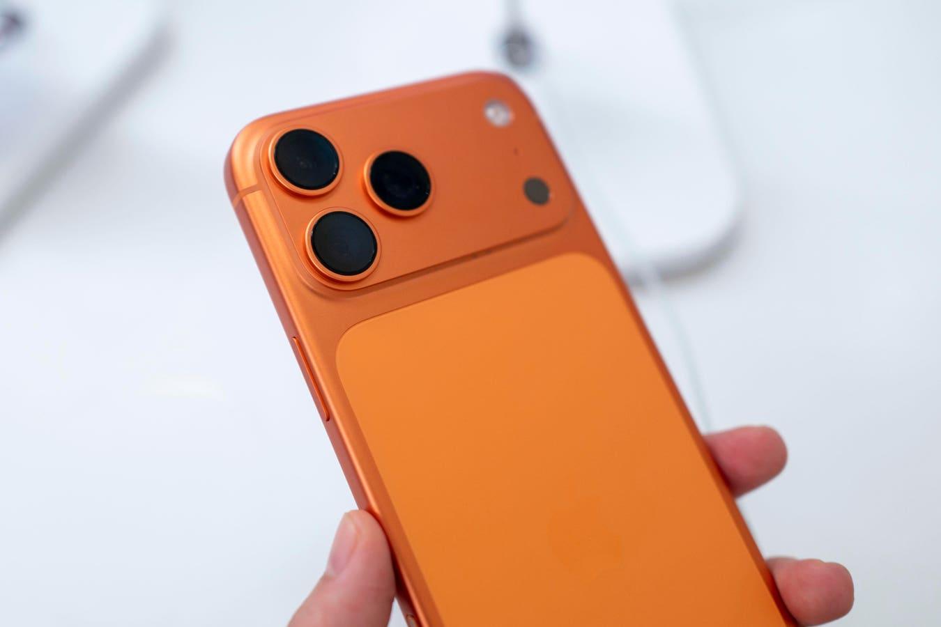 iOS 26.0.2 release date: Surprise iPhone update in a few days