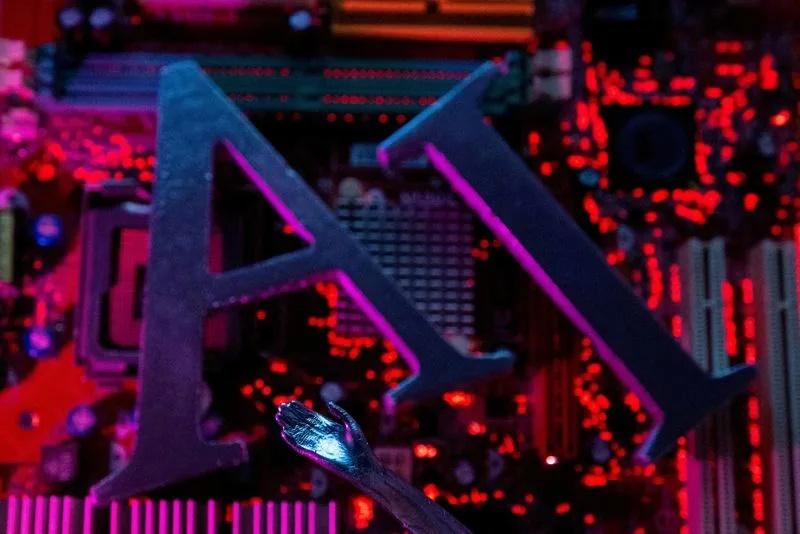 A European Union media study says that artificial intelligence is not a reliable source of news